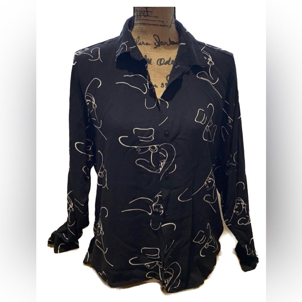 Woman print buttoned down shirt - Picture 4 of 9
